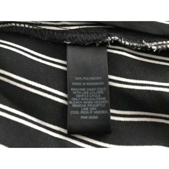 EXPRESS Roll Up Sleeve Blouse Top Size XS Black White Striped V Neck - Picture 6 of 6